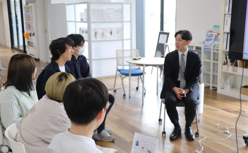 学内企業説明会を開催しました!